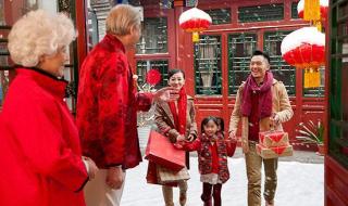 过年回家给父母买什么